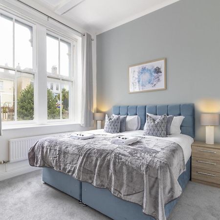 Alexandra - Large 3 Bed Perfect For Contractors, Free Parking, Fast Wifi And Great Value! Apartment Plymouth Exterior photo