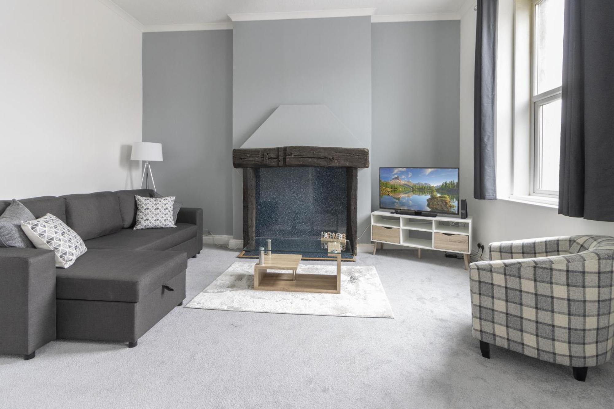 Alexandra - Large 3 Bed Perfect For Contractors, Free Parking, Fast Wifi And Great Value! Apartment Plymouth Exterior photo