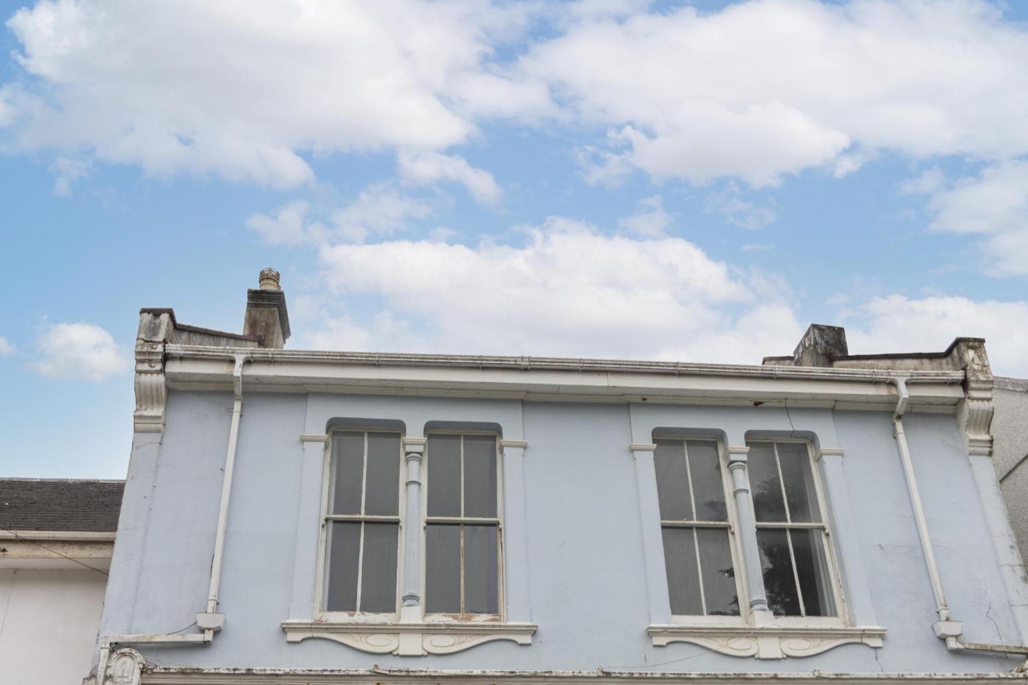 Alexandra - Large 3 Bed Perfect For Contractors, Free Parking, Fast Wifi And Great Value! Apartment Plymouth Exterior photo